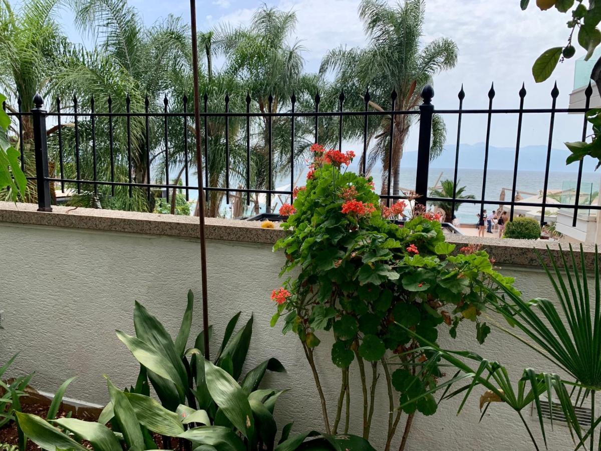 Duka Apts Sarande Exterior photo