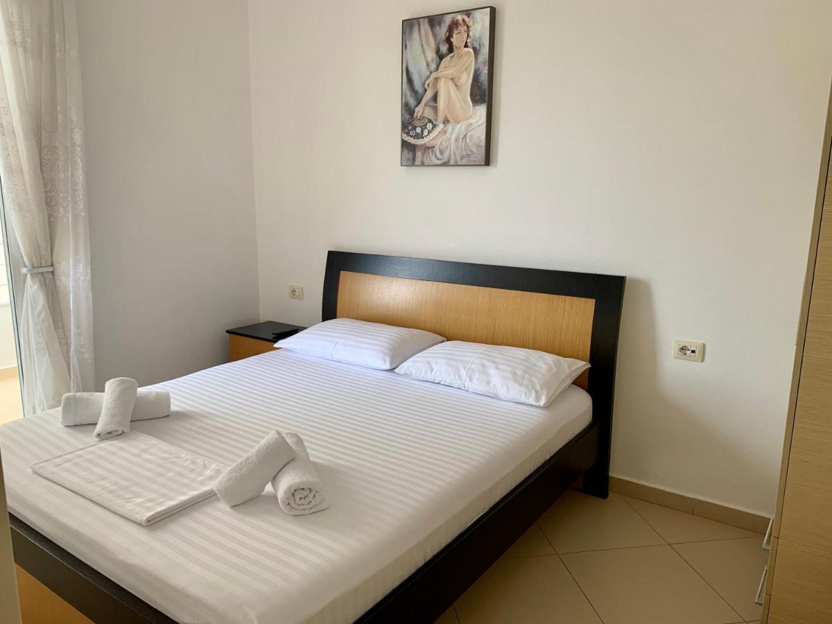 Duka Apts Sarande Exterior photo